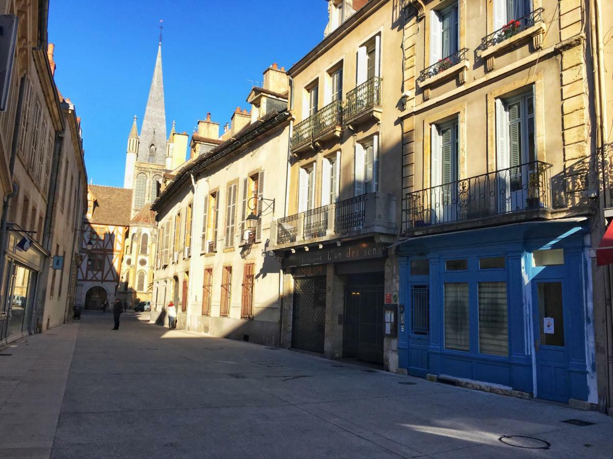 Centre Historique Dijon - Le Patio Apartment ภายนอก รูปภาพ